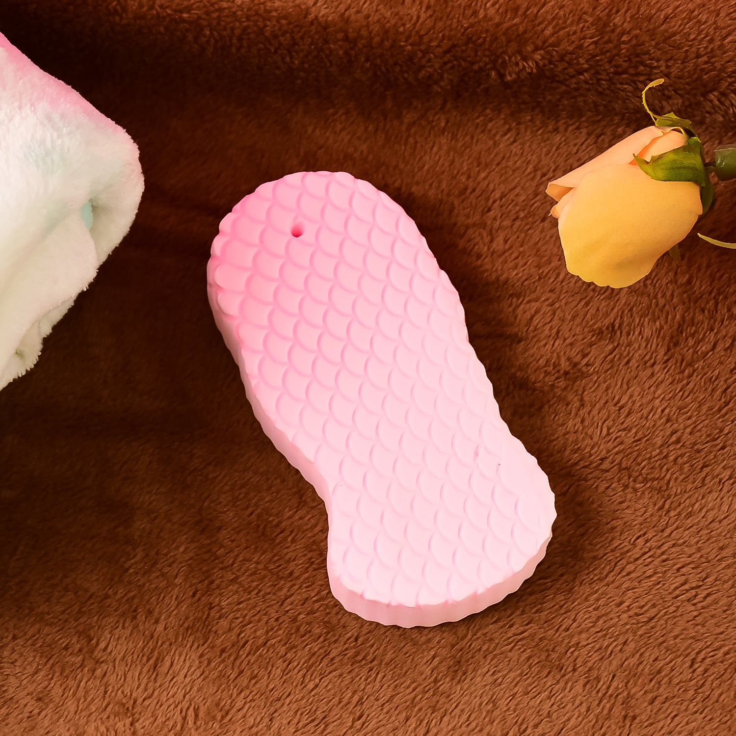 01_3d4436c2-a524-4866-b72c-3d613fb35ab6.jpg Ultra Soft Exfoliating Sponge – Dead Skin Remover & Face Scrubber - Image 1