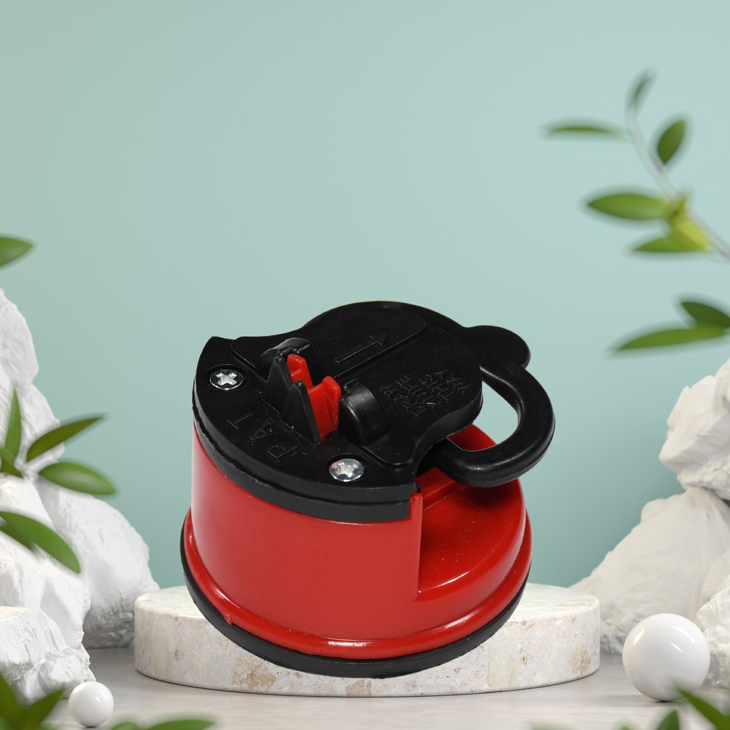 02_429c4d64-a969-4b78-b260-6282216c584c.jpg Manual Mini Knife Sharpener for Steel and Ceramic Knives - Image 1