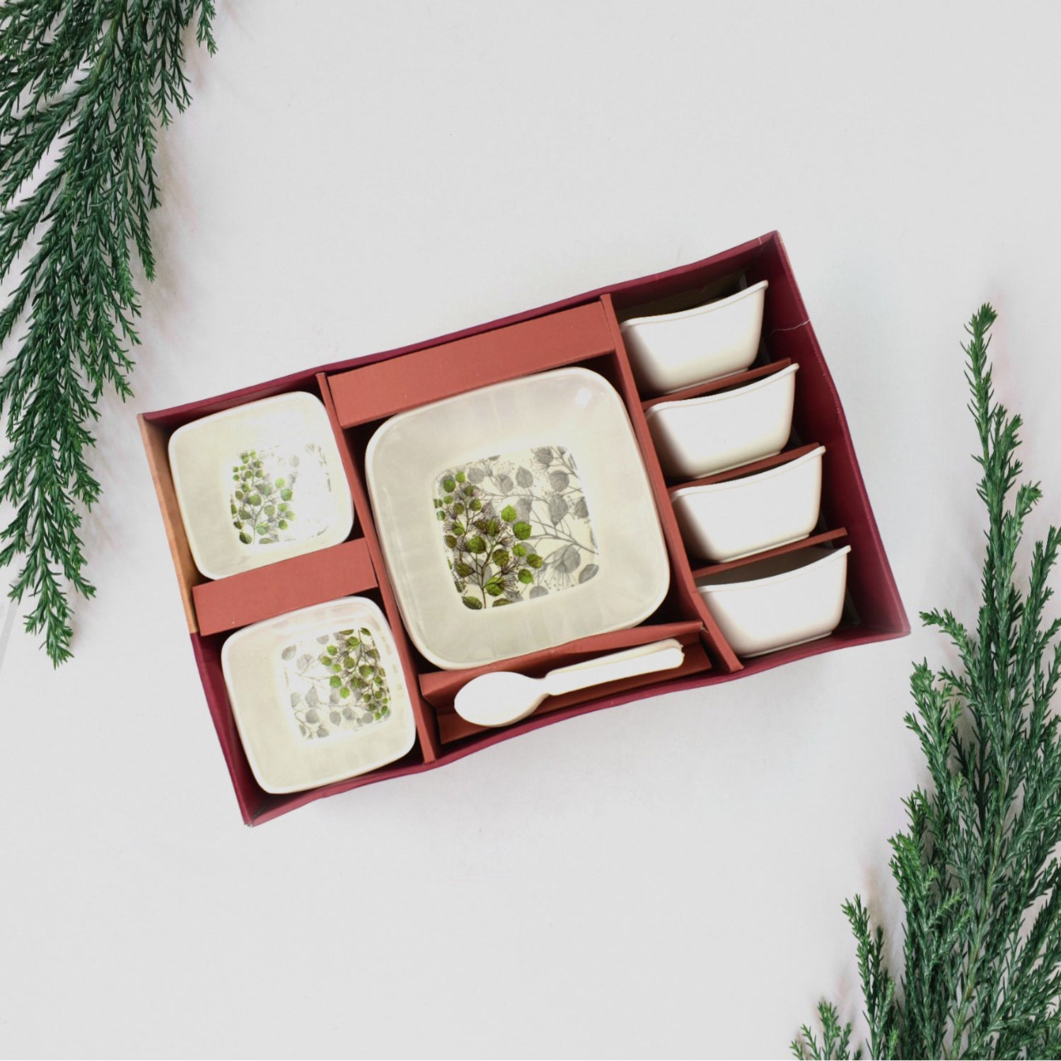 02_df8629f3-a391-450c-aab2-bddfc0e4fdb9.jpg 13 Pc Pudding Set used as a cutlery set for serving food purposes - Image 1
