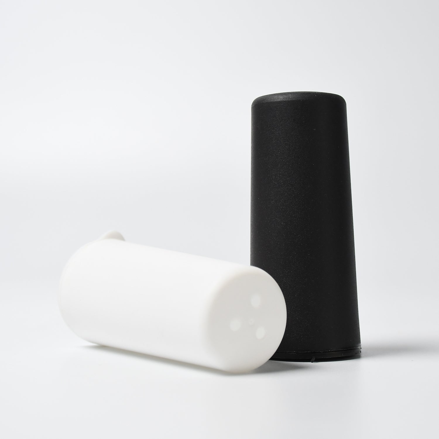02_f135be08-ec9e-4699-90a7-c3f6363be59c.jpg 2 Pcs Spice Holder for Home & Hotel Use - Image 1