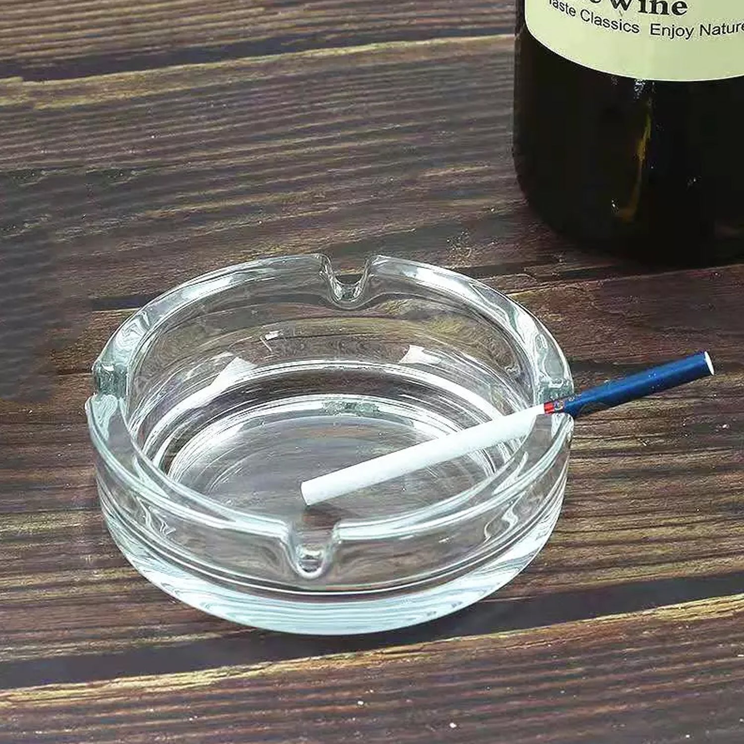02_f96dcabe-6b46-4418-a133-accc65870815.jpg Glass Crystal Round Ashtray for Cigar & Cigarettes – Home & Office Table Decor - Image 1