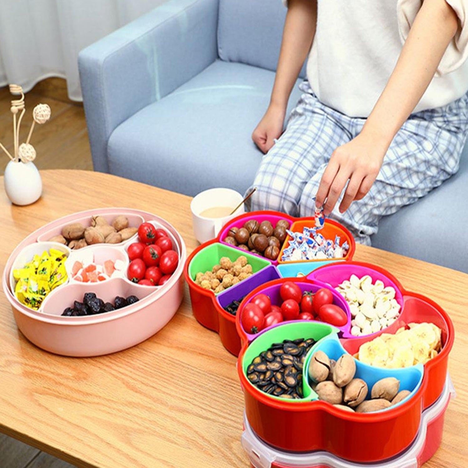 03_5025891b-e0b9-42ed-a4a8-d0f47b380ca3.jpg 5Compartments Party Food Storage Snack Nuts Box - Image 1