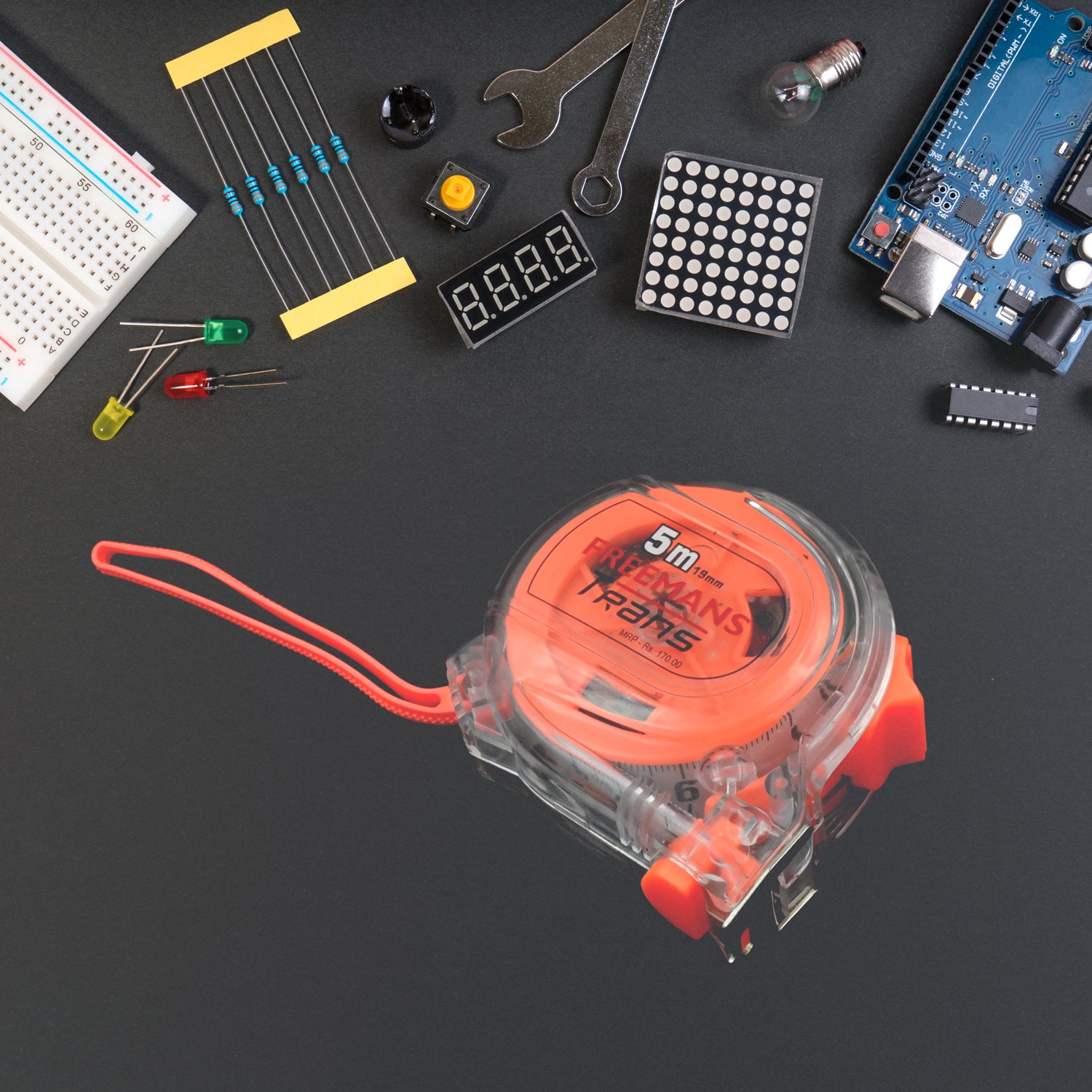 03_e98ae679-a43d-4247-8079-54752ac4f944.jpg 5 Meter Measuring Tape with Press Release Locking System, for Engineering - Image 1