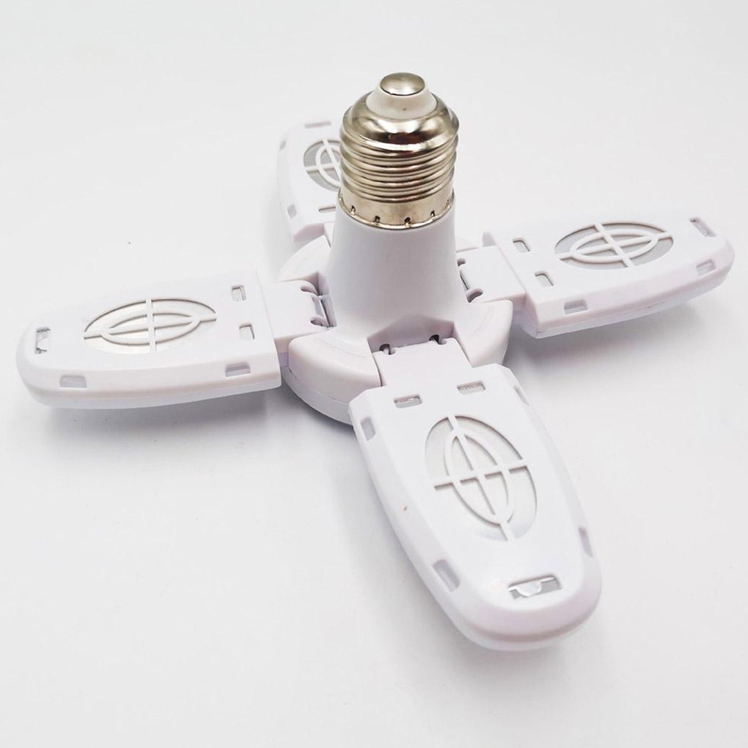 03_f55c5d61-4951-4134-b0c3-b82fae88ec4a.jpg Foldable LED Fan Blade Bulb 28V (1 Pc) - Image 1