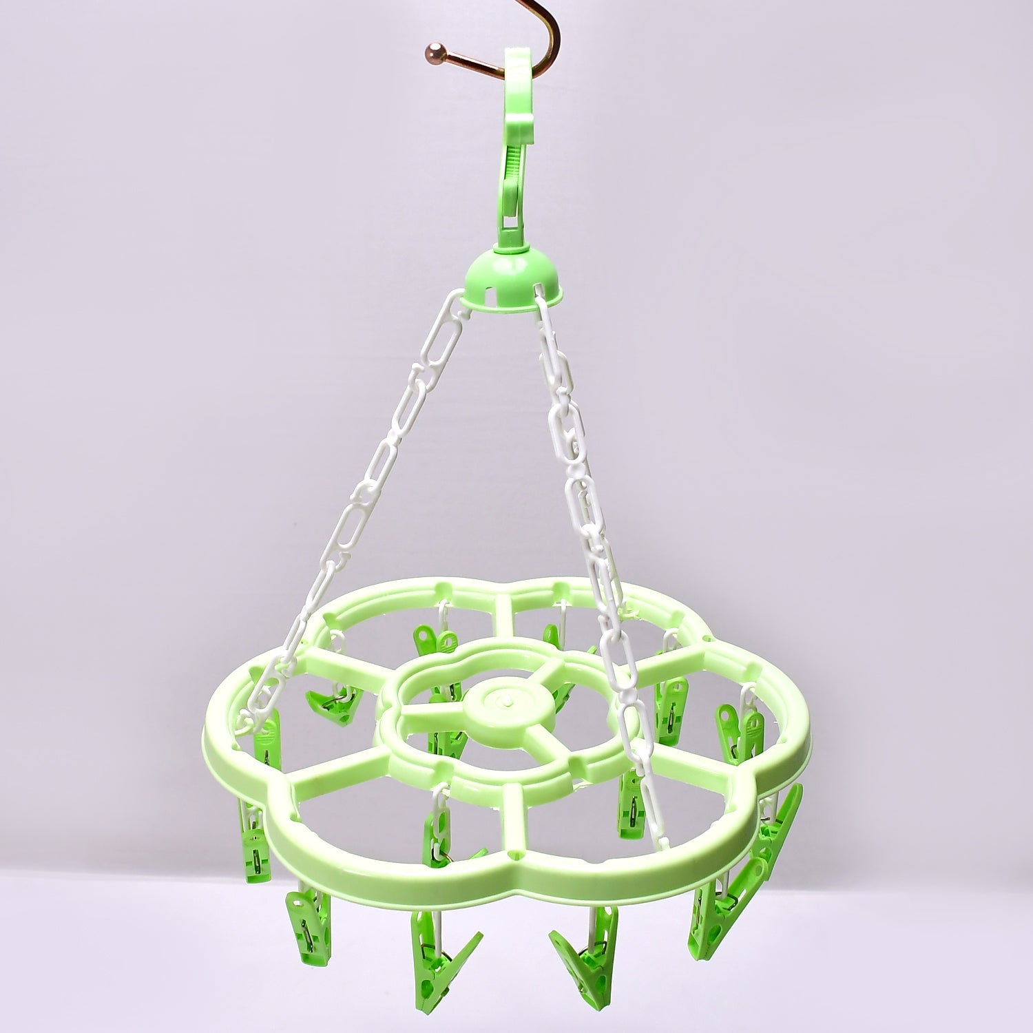04_79fc7434-706b-42a1-87e3-311a9e17b86b.jpg Hanger Household Plastic Hanger 15 Clips Hanger For House Use - Image 1