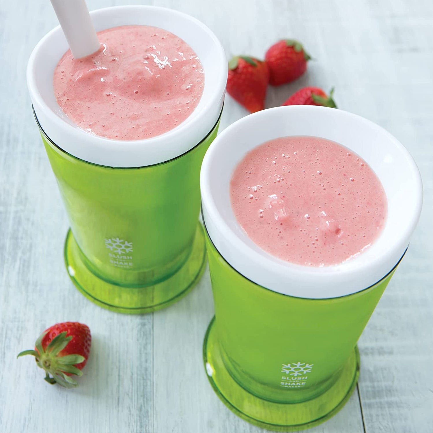 05_c4aa4301-5a99-489d-9a48-80d061ea62e5.jpg Slush and Shake Maker, BPA-Free Smoothie & Milkshake Cup, Freezer Core, Gift Box - Image 1