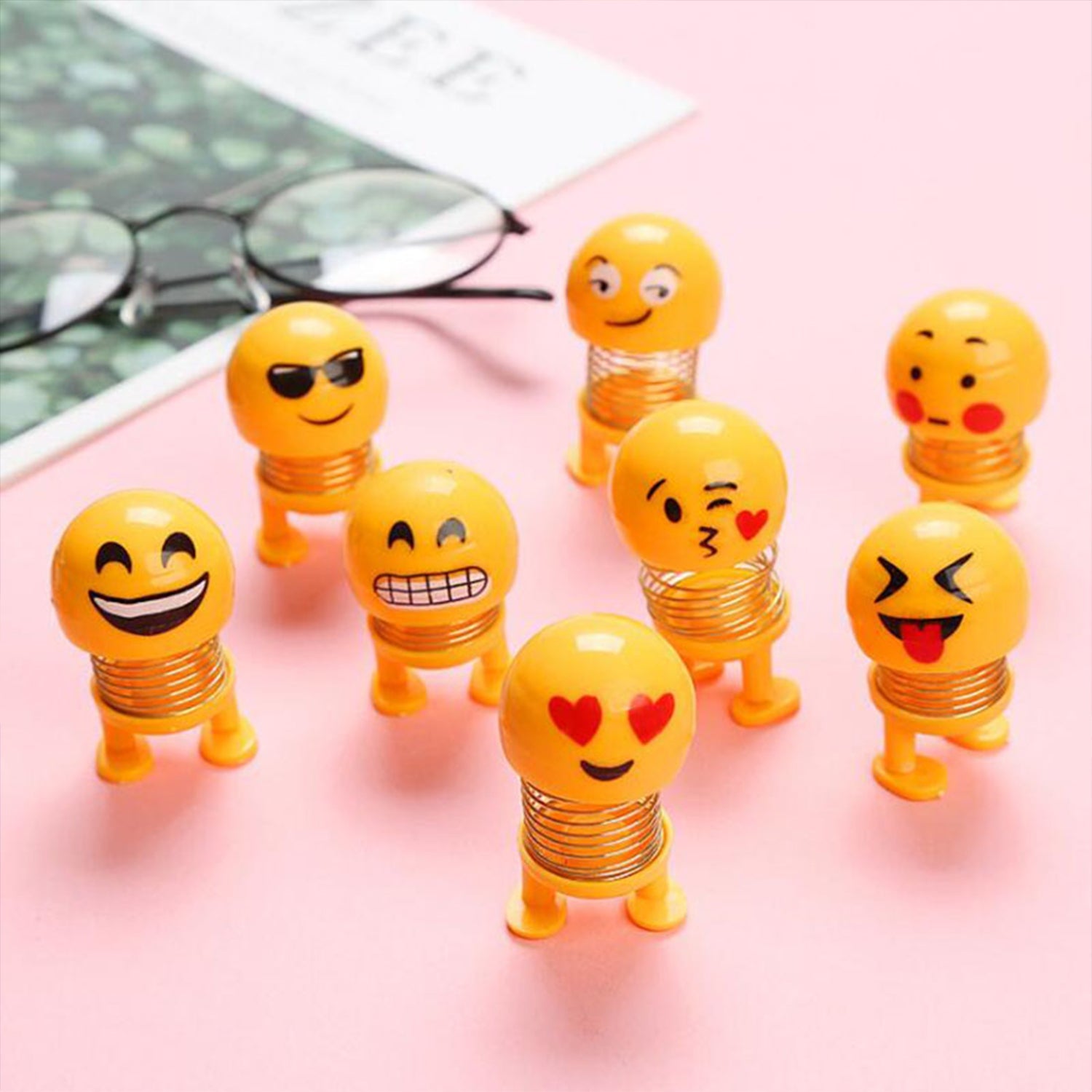 06_73201c39-d843-4219-a3b5-1d8095c9e069.jpg Emoji Shake Car Dashboard Doll Dance for Car interior Decoration With LED Light - Image 1