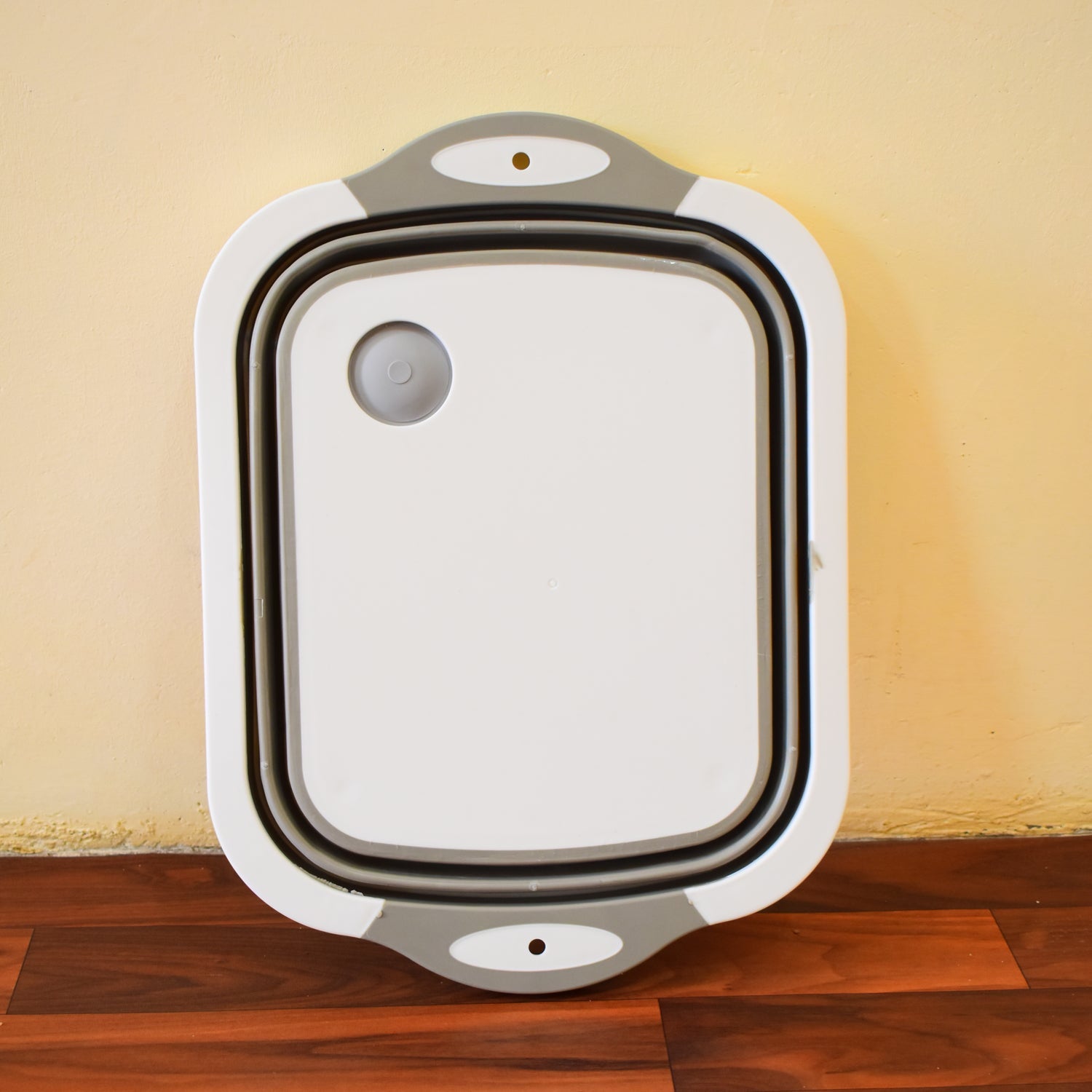 06_7ce4c4e6-9cb9-4fe4-a09e-11e1322a4b36.jpg COLLAPSIBLE CUTTING BOARD WITH DISH TUB BASKET For Kitchen Use ( 1 Pcs ) - Image 1