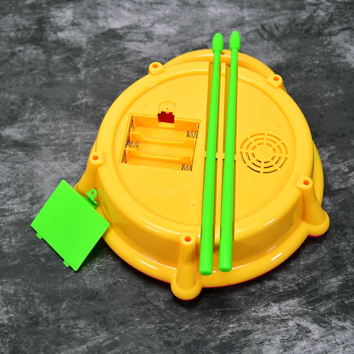06_f3af7d30-2f92-4d2b-a095-0b6adfb35bb7.jpg Flash Drum Toy – Colorful Musical Drum with Light Effects, Best Gift for Kids - Image 1