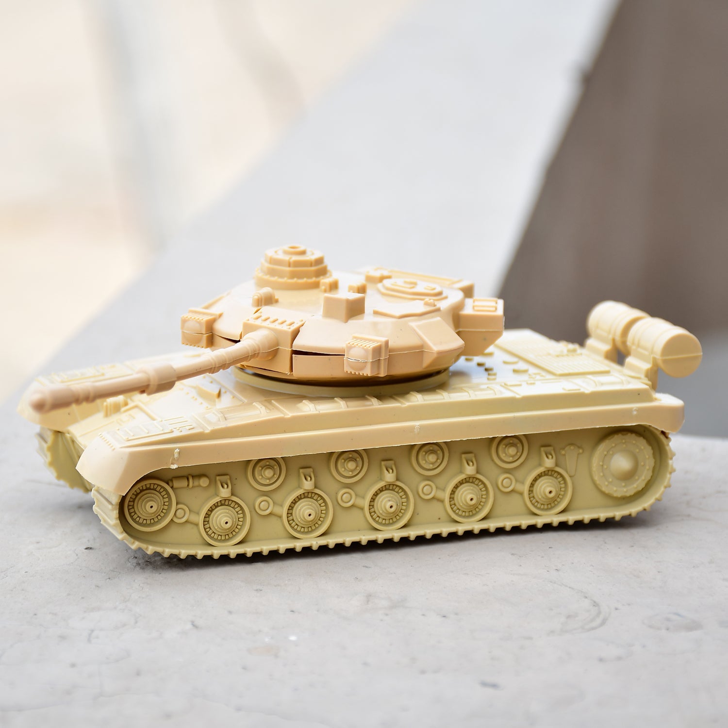 07_32442c54-4b30-4329-82ee-aaa82d9aed0b_1.jpg Pull Back Army Tank Toy for Kids. - Image 1