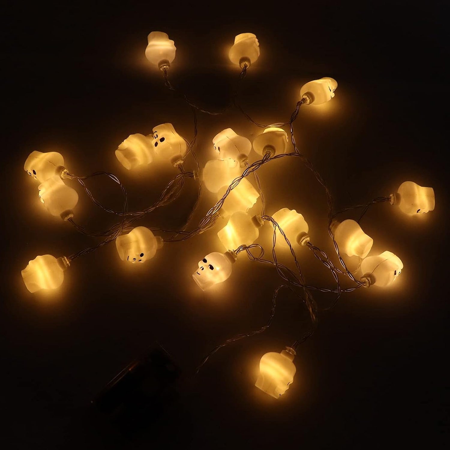 07_932265c0-769e-48a9-a131-f99c4eab5239.jpg Halloween LED Skull String Lights – Indoor & Outdoor Decor - Image 1