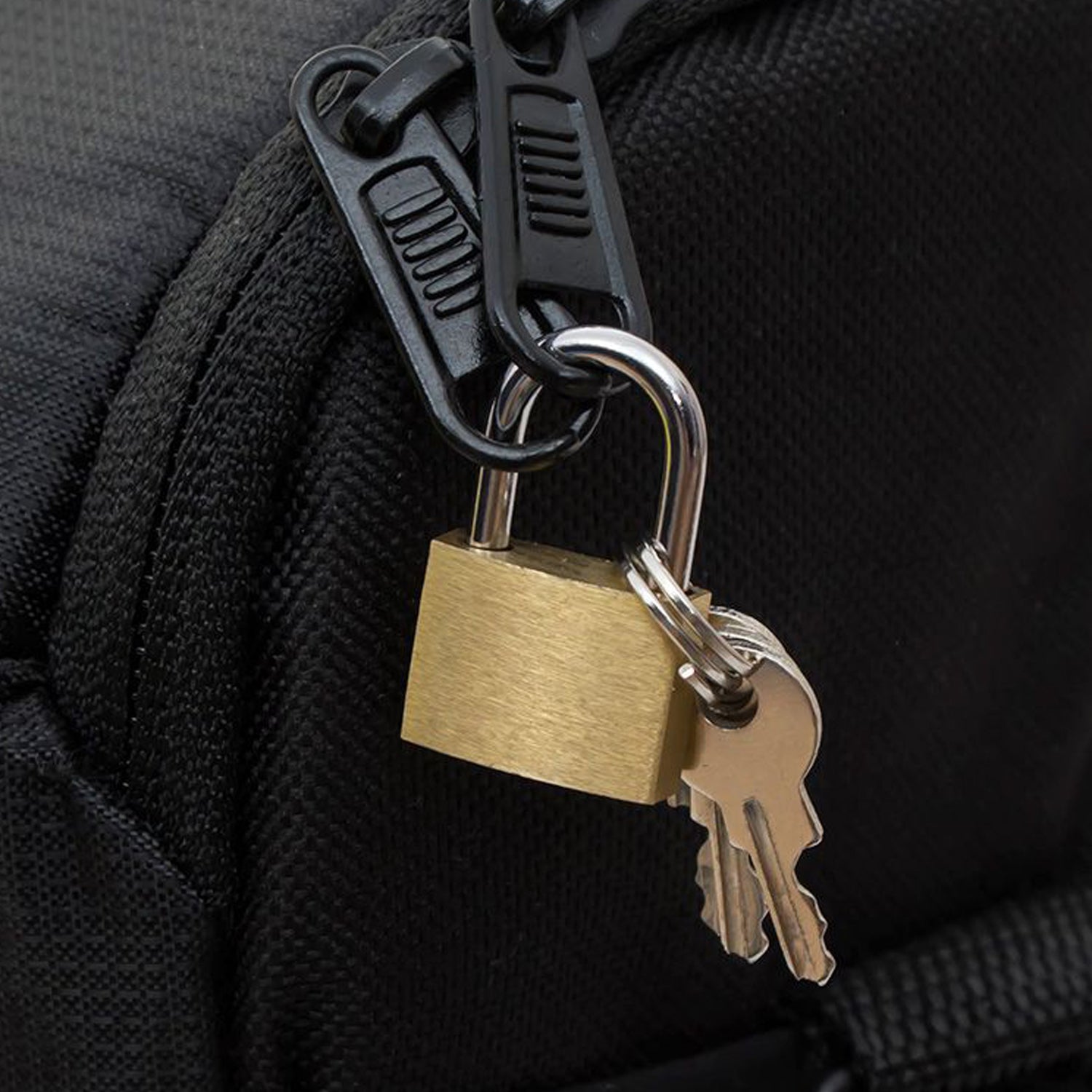 09_50c5795a-acb7-487d-981b-9e92c699b3ce.jpg 30 Mm Lock N Key Used For Security Purposes In Important Places. - Image 1