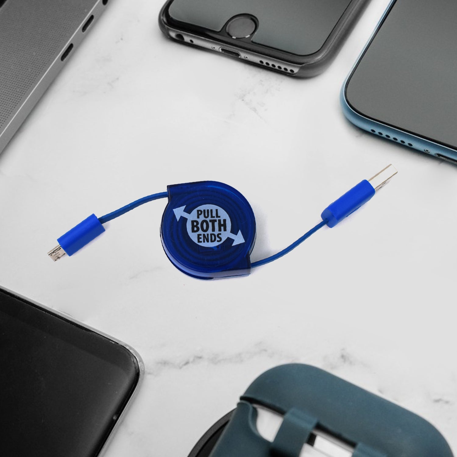 09_5e06e406-b658-4e32-927a-c9116b5b1354.jpg Retractable Usb Charge widely used for charging various types of smartphones - Image 1