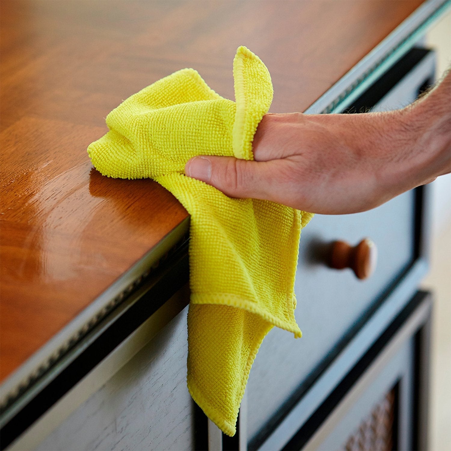 2image_6710f6b5-ba6d-4420-9b32-e24bea886e0d.jpg Sweeping Microfiber Cleaning Cloth - 24pc - Image 1