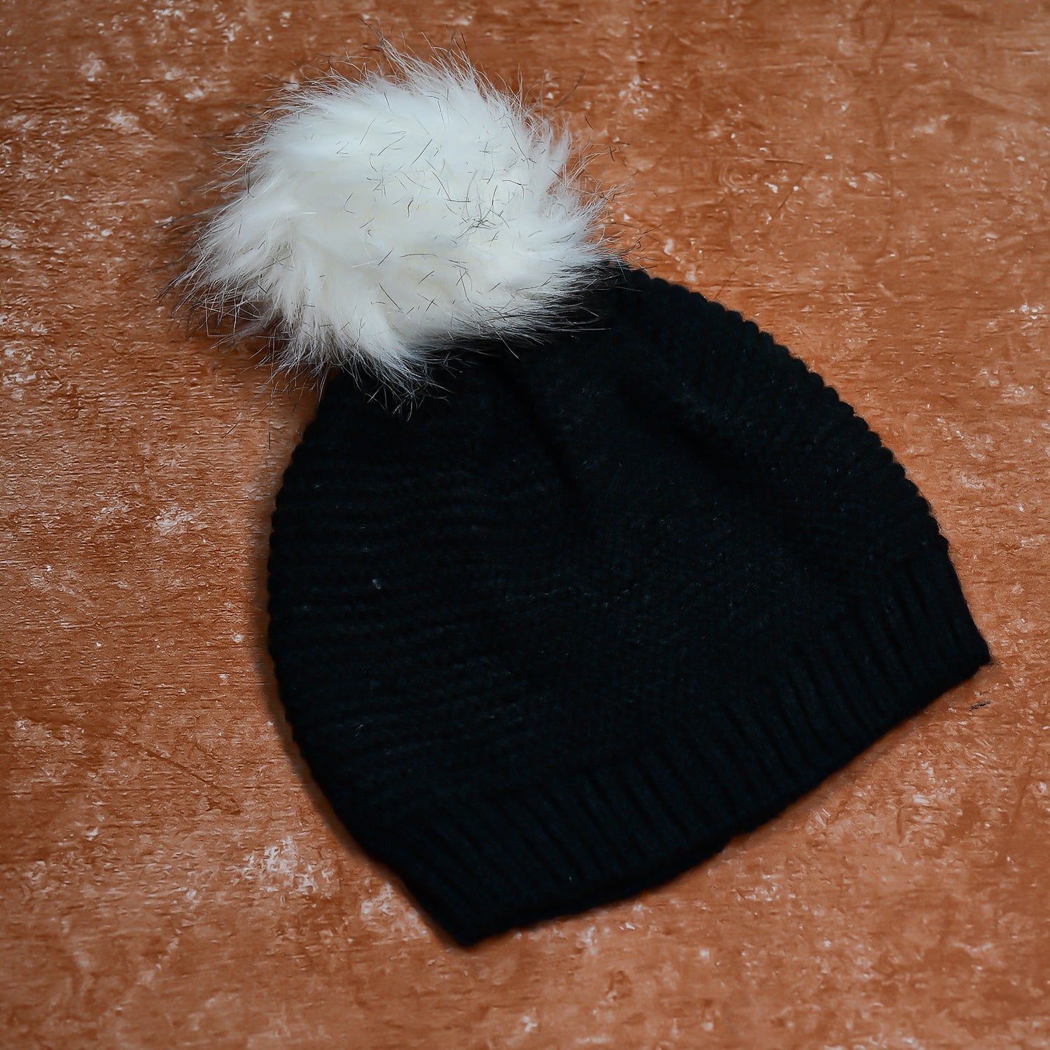 2image_7a68eeea-843c-49bc-a9a4-61929070e241.jpg Men's and Women's Skull Slouchy Winter Woolen Knitted Black Inside Fur Beanie Cap - Image 1