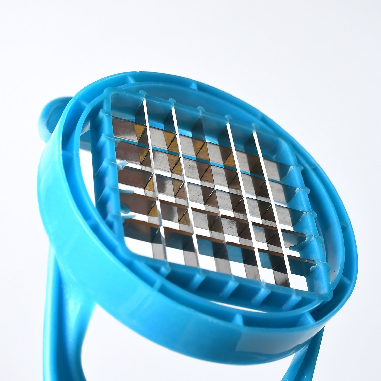3_bfbf896f-c37c-409e-b5f4-27bb7d0d82a3.jpg Potato Cutter and Slicer for French Fries – Easy Sweet Potato Fries Cutter - Image 1