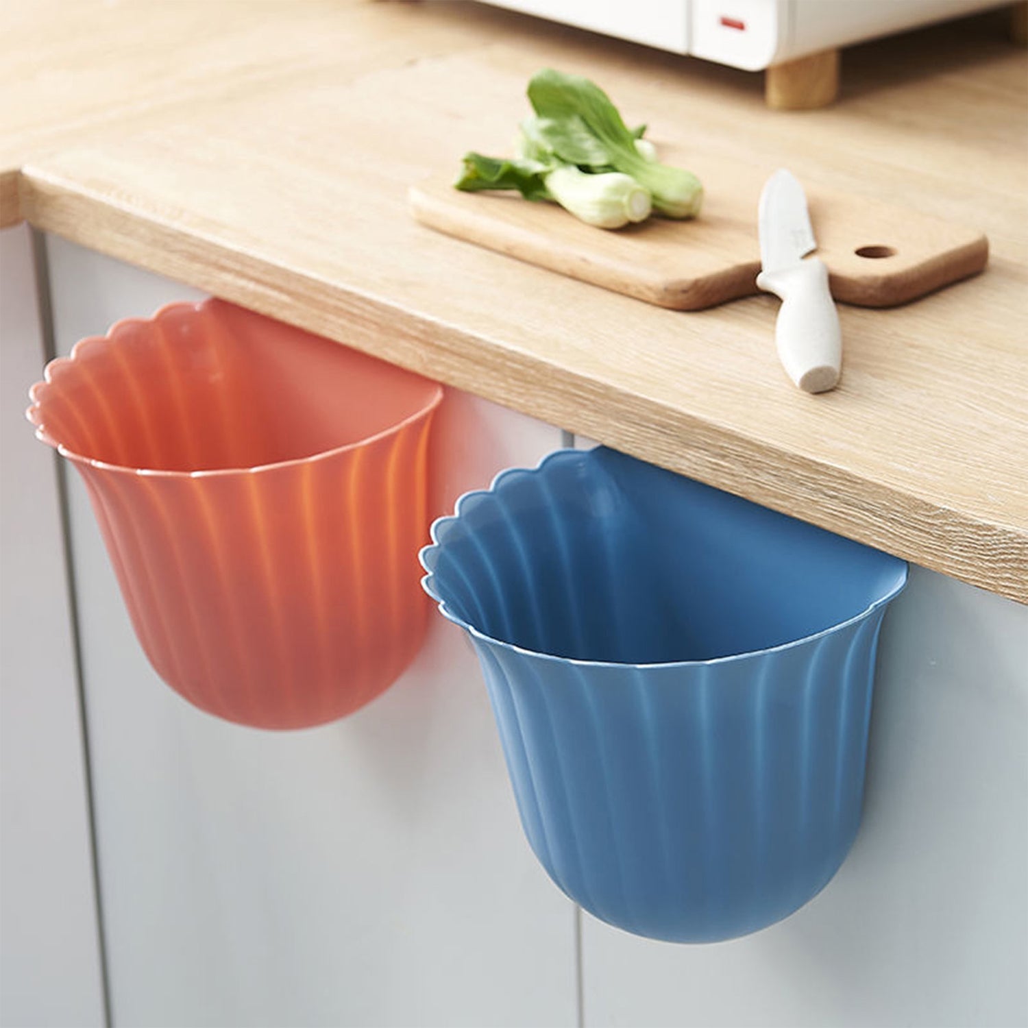 3image_4e35bf4f-31f8-43b1-97a7-8eadb4b26c42.jpg Mounted Multifunction Waste Bin Storage Bucket Hanging Trash Can (MOQ :- 3 Pc) - Image 1