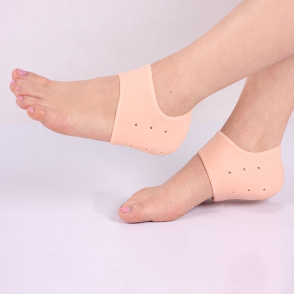 5c341b9fd5b453229cd67a3e-2-large.jpg Anti Crack Silicone Half Gel Heel And Foot Protector Moisturizing Socks - Image 1