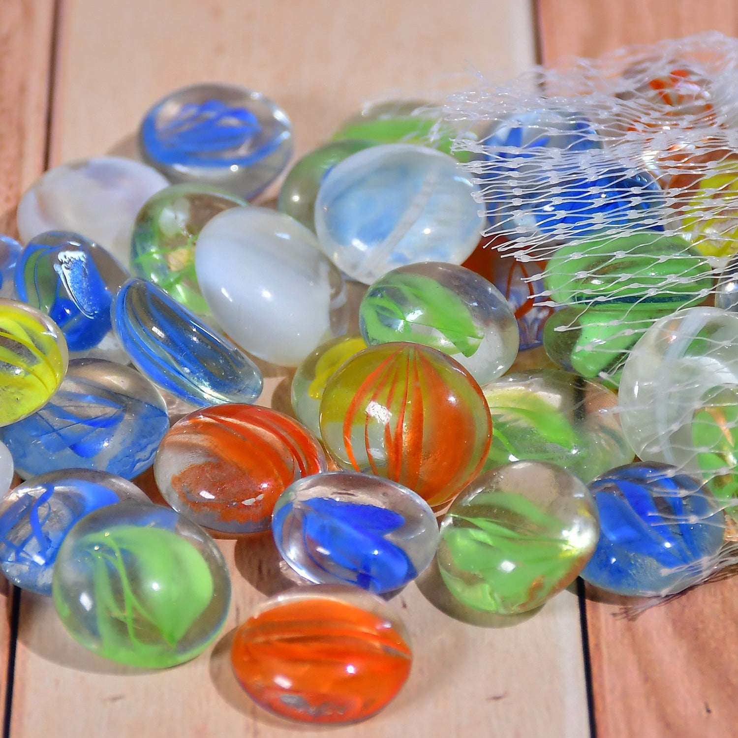 6_b7a5f404-2f3c-4c9c-9ef5-5c1529e8ff48.jpg Glass Gem Stone, Flat Round Marbles Pebbles - Image 1