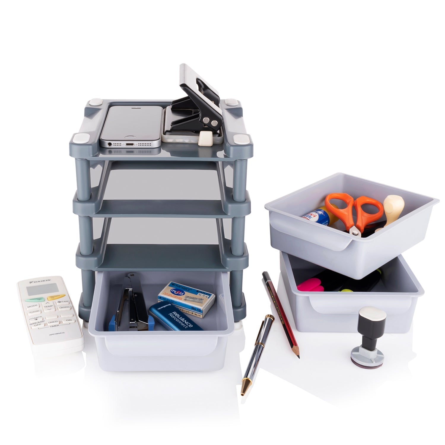 6image_9772b7f1-fe17-4ae3-93ab-6ea542bb3505.jpg Mini 3 Layer Drawer Used for storing makeup equipment’s and kits used by women’s - Image 1