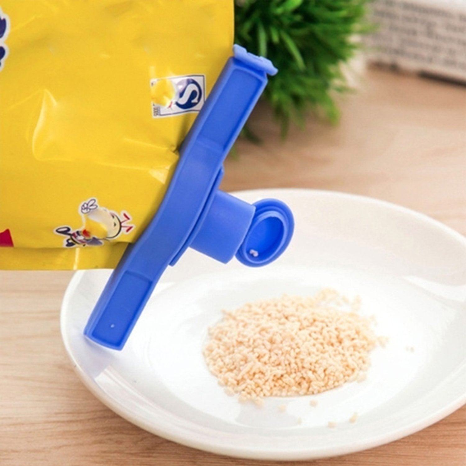 Untitled-4_5af58102-dcf9-4d20-8cc5-95aa99a0a3d9.jpg Food Bag Clip Seal Pour Storage Food Sealing Clip - Image 1